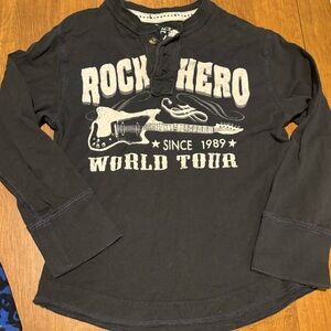 Set of 2 long sleeve tshirts from Children’s Place sz 5/6